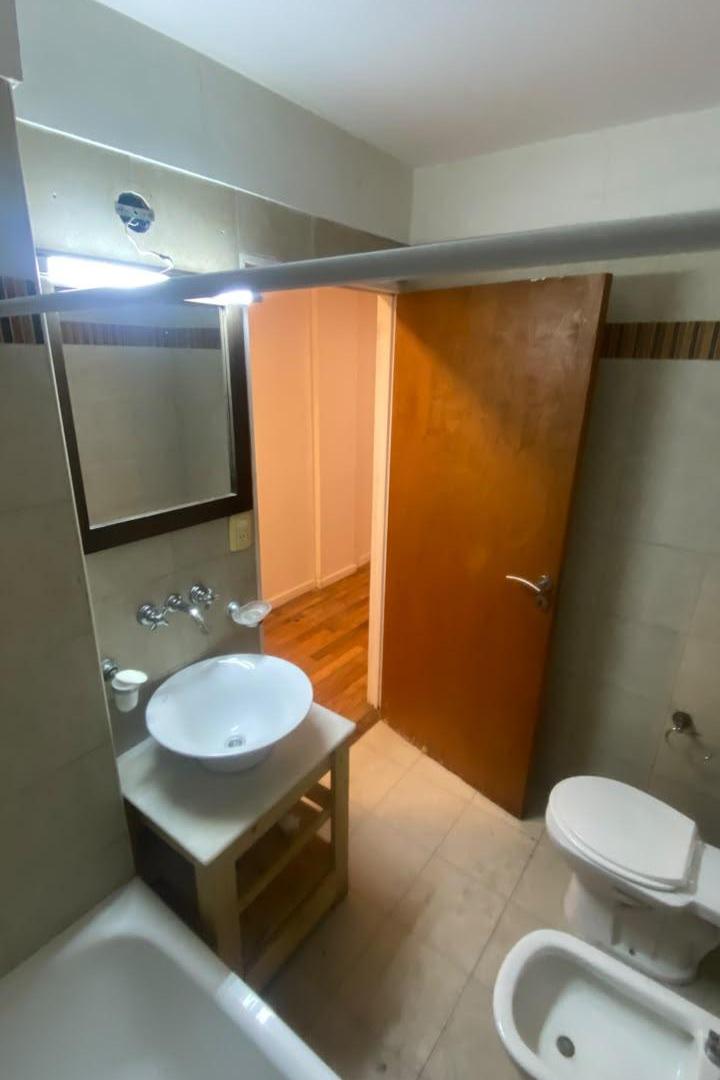 Foto de Oportunidad en Flores | Lindo Monoambiente al Frente con Balcón, imagen 5
