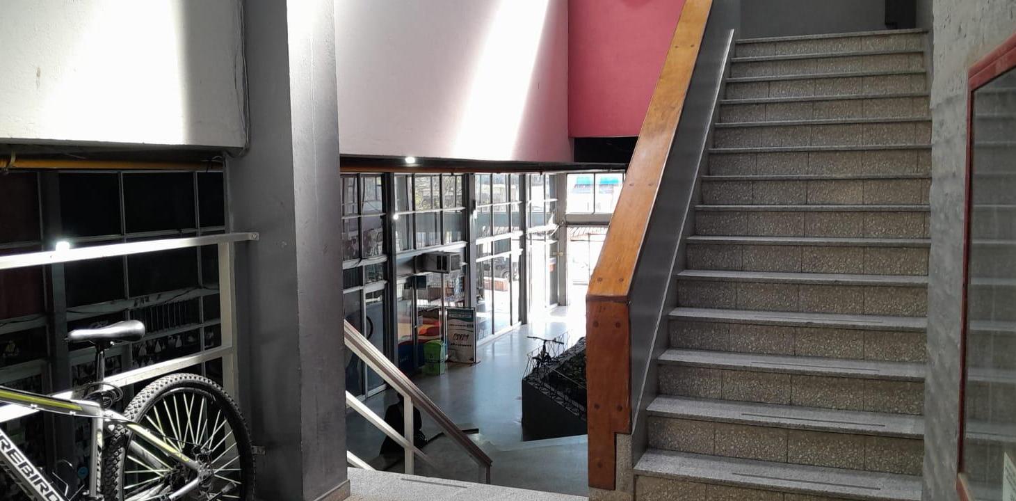 Foto de local comercial o salon de usos multiples, imagen 4