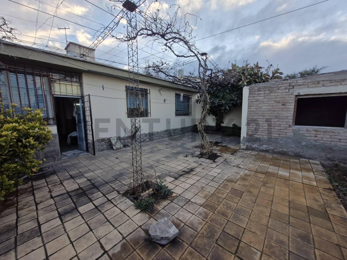 Foto de CASA EN VENTA B° INFANTA 3DORM, imagen 2