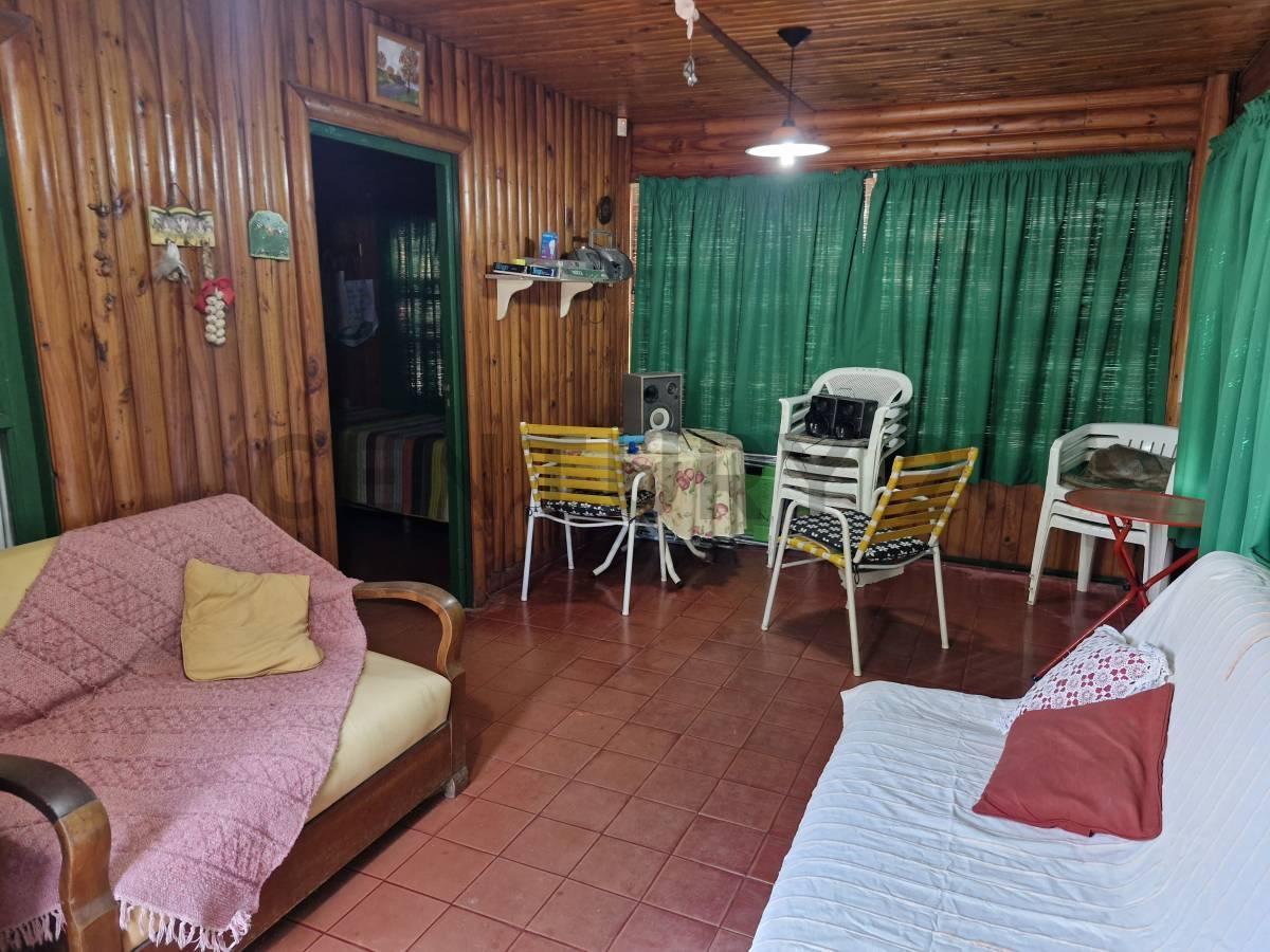 Foto de CABAÑA CON PILETA Y GRAN PARQUE EN VENTA, imagen 4