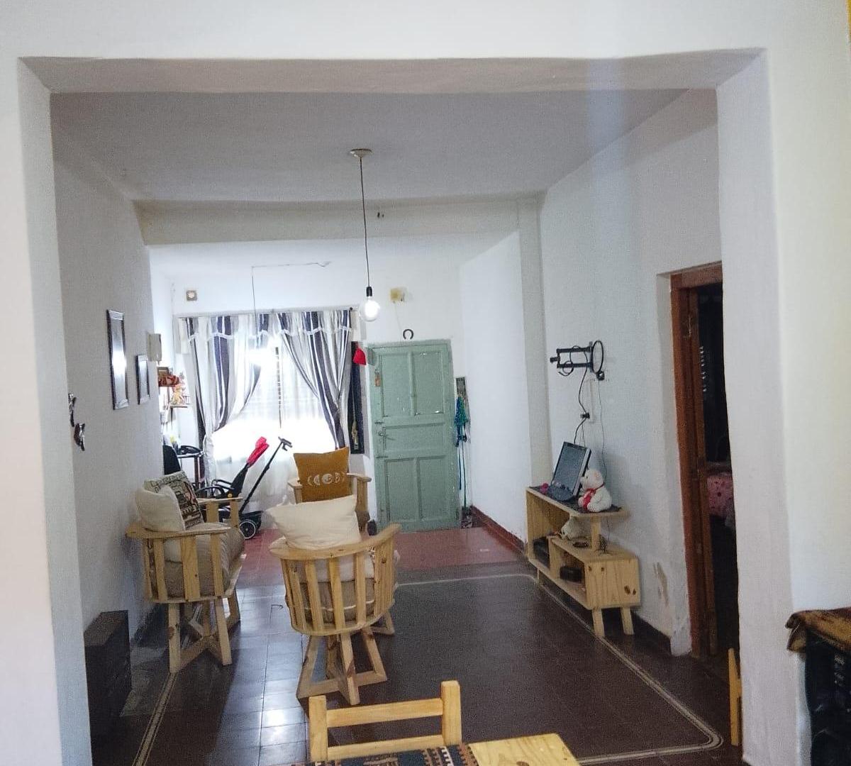 Foto de HERMOSA CASA EN VENTA/ ALTOS DE GRAL PAZ, imagen 3