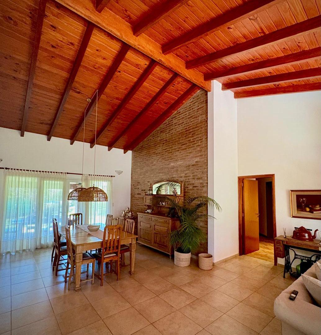 Foto de Casa en venta Lomas de Carolina, imagen 3