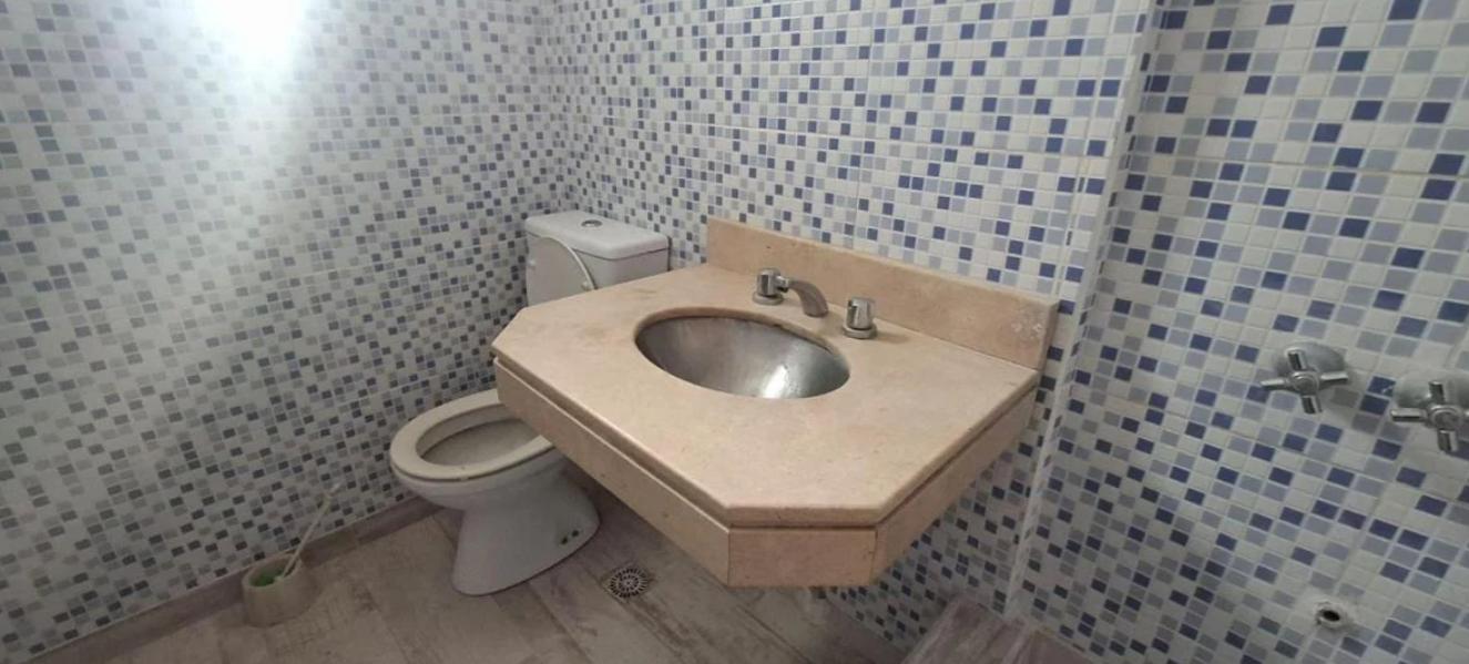Foto de Departamento 3 dormitorios en alquiler en Tolosa – Sin expensas, imagen 3