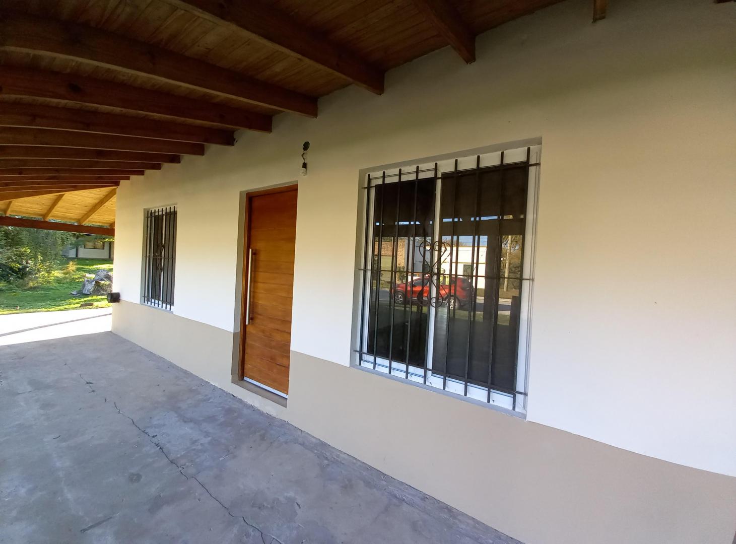 Foto de Casa sobre Av. Chiramberro, Loma Verde, Partido de General Paz., imagen 3