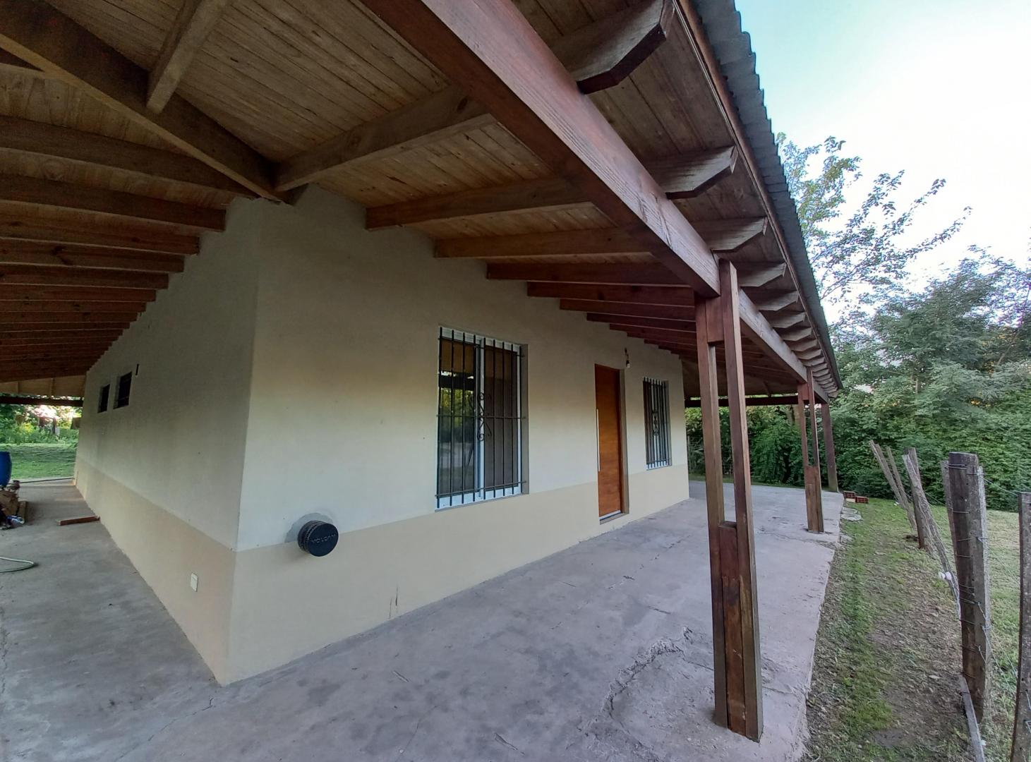 Foto de Casa sobre Av. Chiramberro, Loma Verde, Partido de General Paz., imagen 5