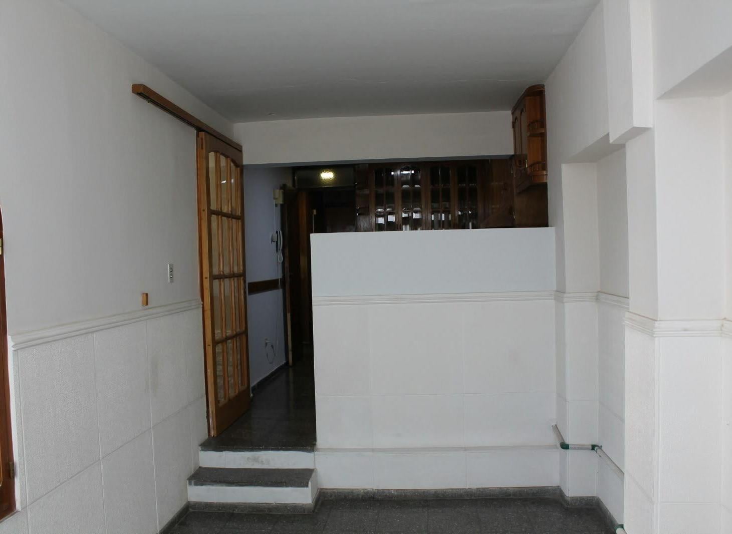 Foto de Casa duplex de 4 dormitorios en Luzuriaga, imagen 2