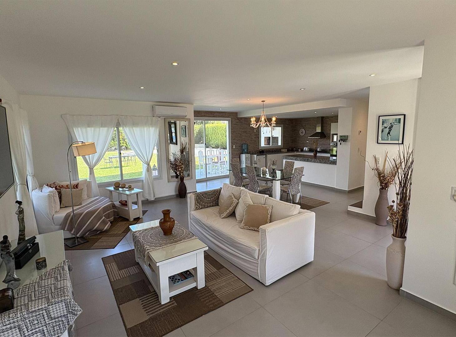 Foto de Imponente Casa Premium En Haras Santa María, imagen 3