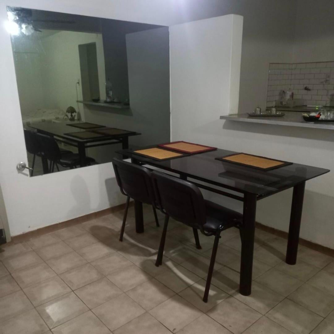 Foto de Propiedad en Doble Lote de Calle a Calle: 1 o 2 Casas con Piscina y, imagen 3