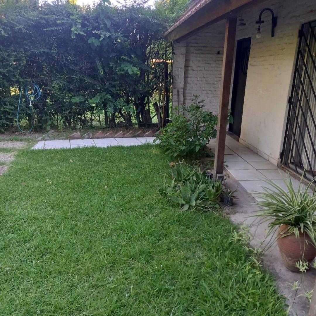 Foto de Propiedad en Doble Lote de Calle a Calle: 1 o 2 Casas con Piscina y, imagen 5