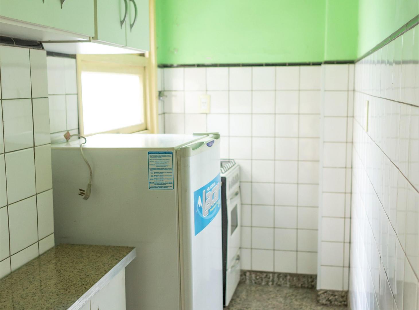 Foto de Dos ambientes totalmente externo incluida la cocina en pleno centro, imagen 2