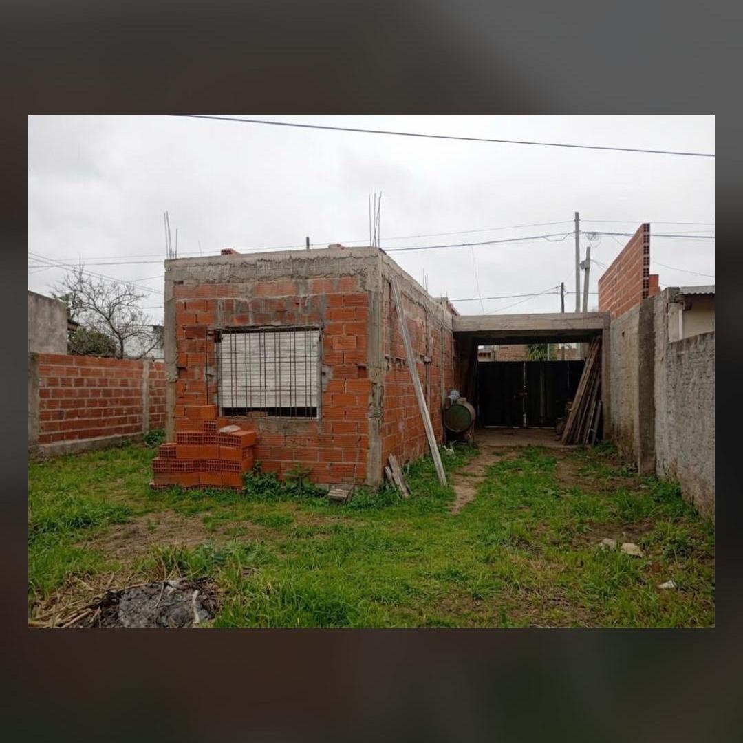 Foto de Lote con 10x30, 300 M2. Con contrucción y gran potencial., imagen 4