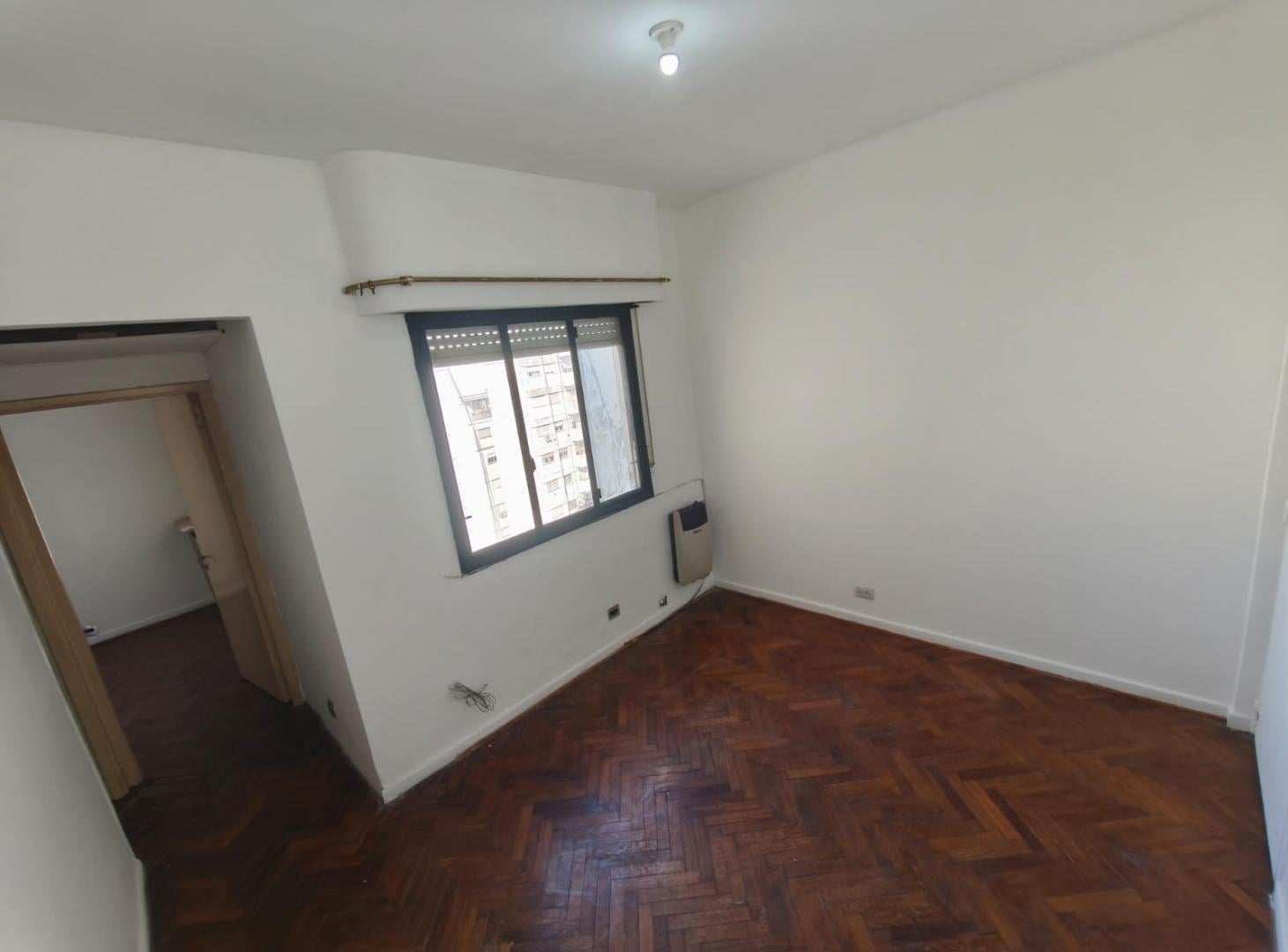 Foto de Dueño directo. HERMOSO departamento de 2 ambientes muy luminoso ., imagen 1