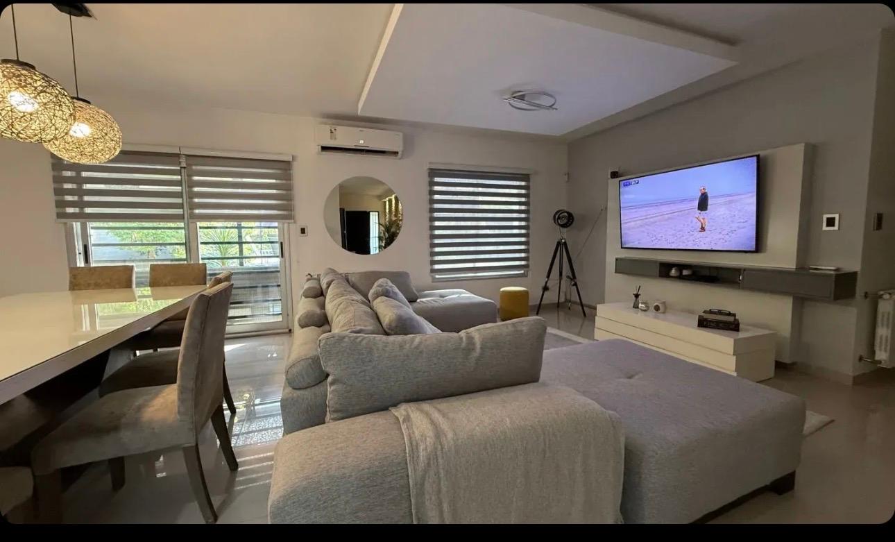 Foto de Casa en Vta Moderna Ctro Canning, imagen 2