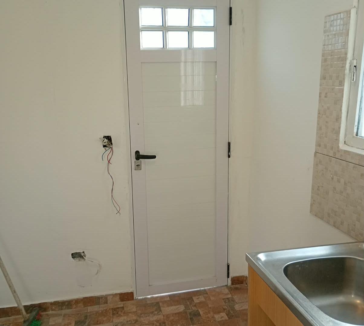 Foto de Casa con jardín y cochera refaccionada a nuevo, imagen 3