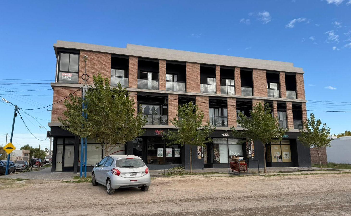 Foto de DUPLEX A ESTRENAR EN VENTA – Durazneros y Güemes, General Roca, imagen 1