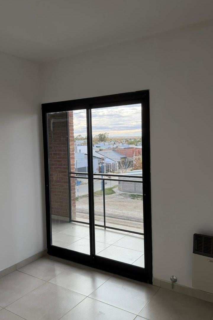 Foto de DEPARTAMENTO EN VENTA – Sobre Güemes, imagen 2