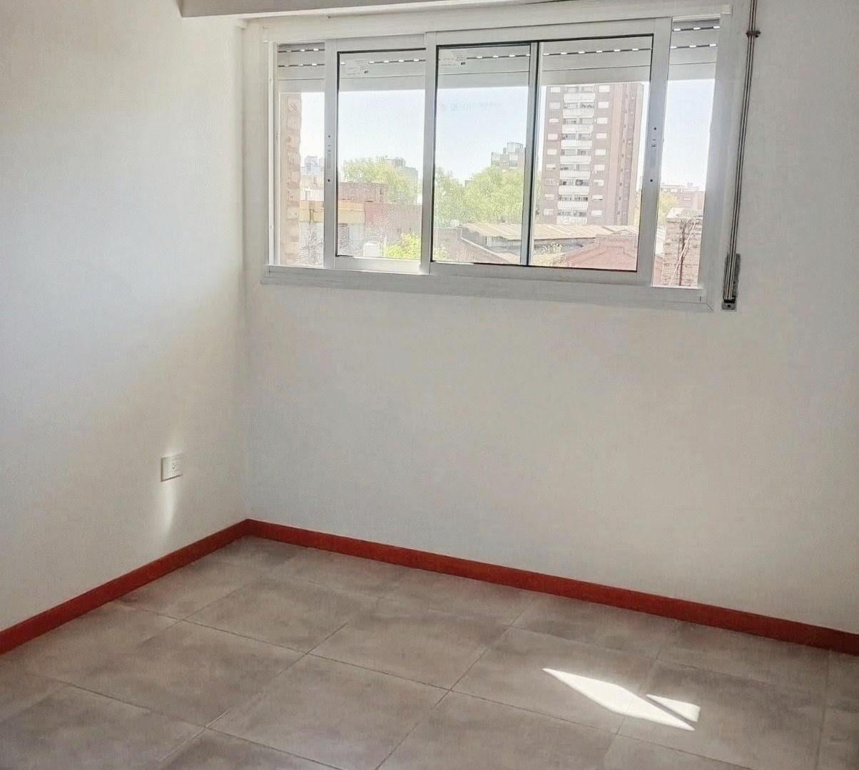 Foto de DUEÑO ALQUILA – 1 DORMITORIO – BALCÓN FRENTE NORTE - MUY LUMINOSO, imagen 4