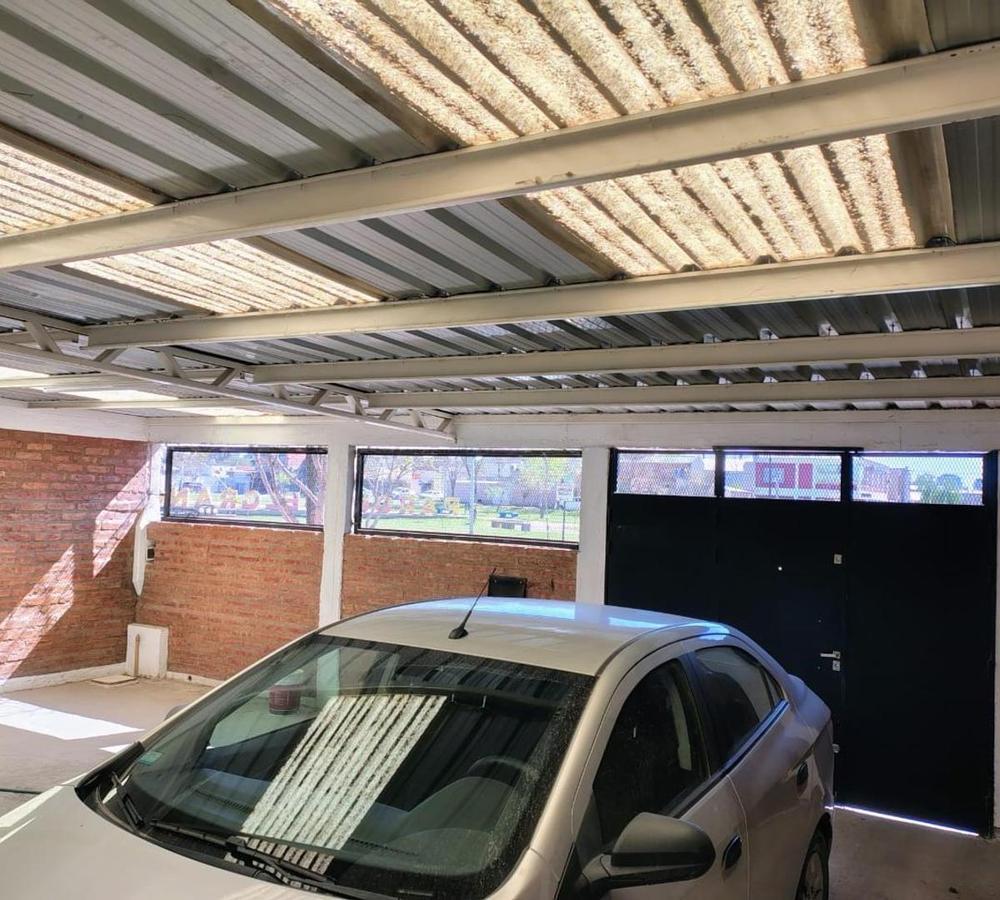 Foto de Casa 2 dormitorios frente a Parque Belgrano Neuquén, imagen 4