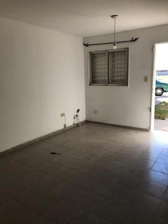 Foto de Alquiler casa 3 dormitorios en Barrio Belgrano Nqn !!!, imagen 4