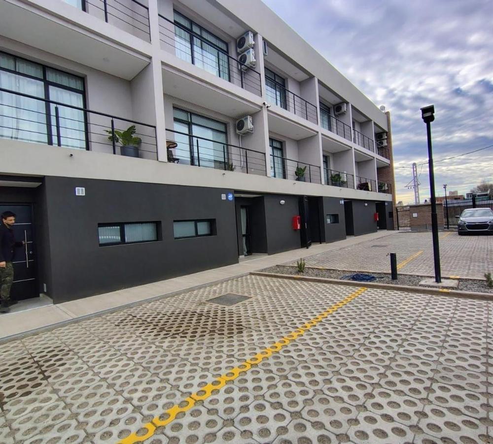 Foto de Departamento en Alquiler 2 dormitorios Paseo de la Costa Nqn, imagen 2