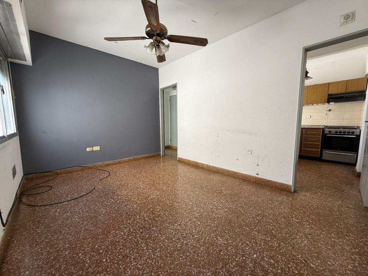 Foto de DUEÑO VENDE Dpto 2 amb, Cnel Delia al 1700 Lanús Oeste APTO CRÉDITO, imagen 4