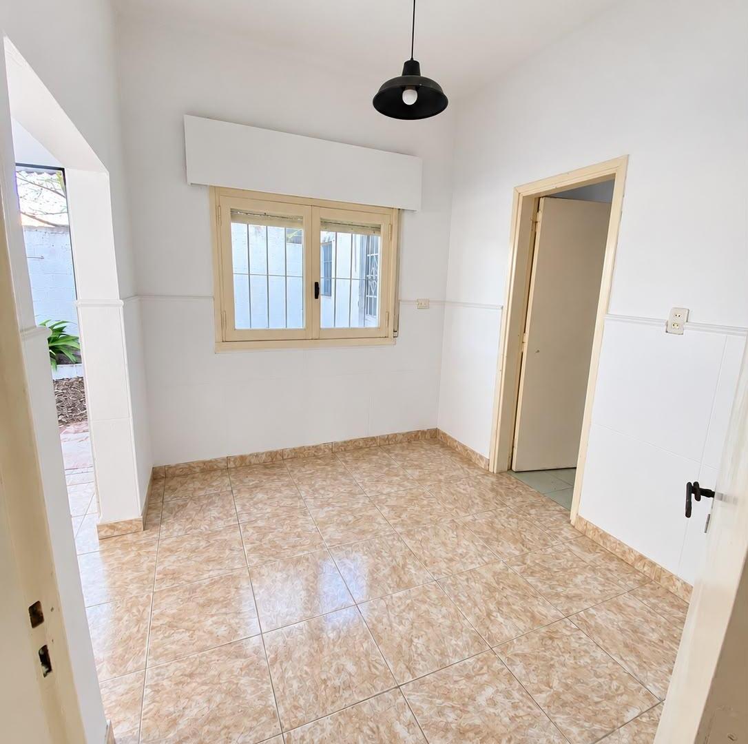Foto de Casa en alquiler en el centro de Bahía Blanca – Recientemente remodelada, imagen 1