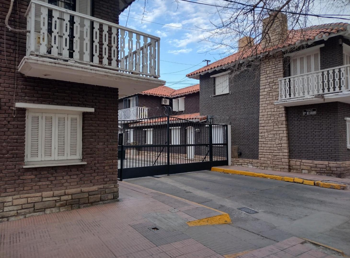 Foto de Dueño alquila departamento amoblado, sin comisión inmobiliaria, cochera, imagen 1