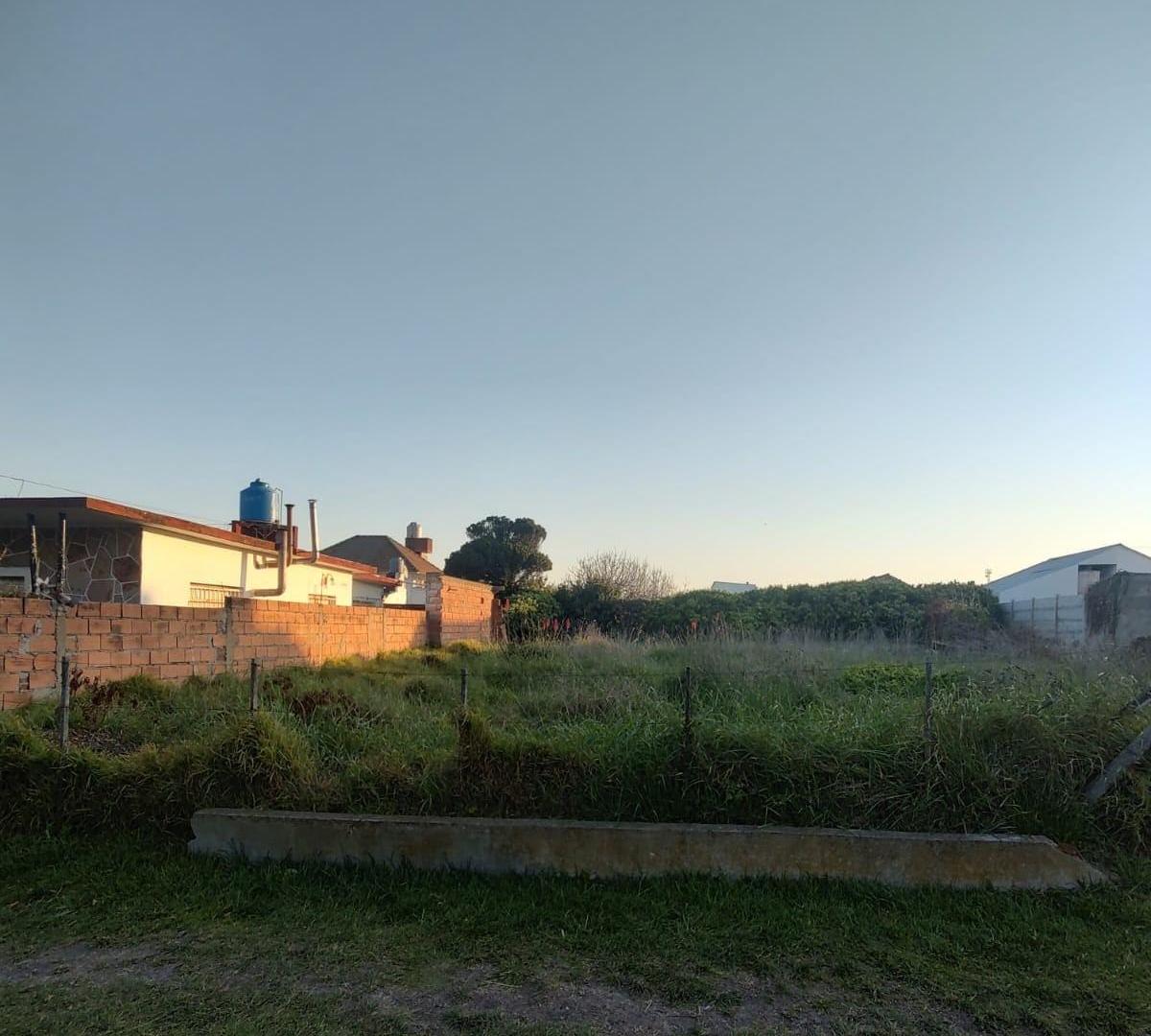 Foto de LOTE EN VENTA, AV MARIO BRAVO A 4 CUADRAS DELMAR ZONA RESIDENCIAL Y, imagen 1
