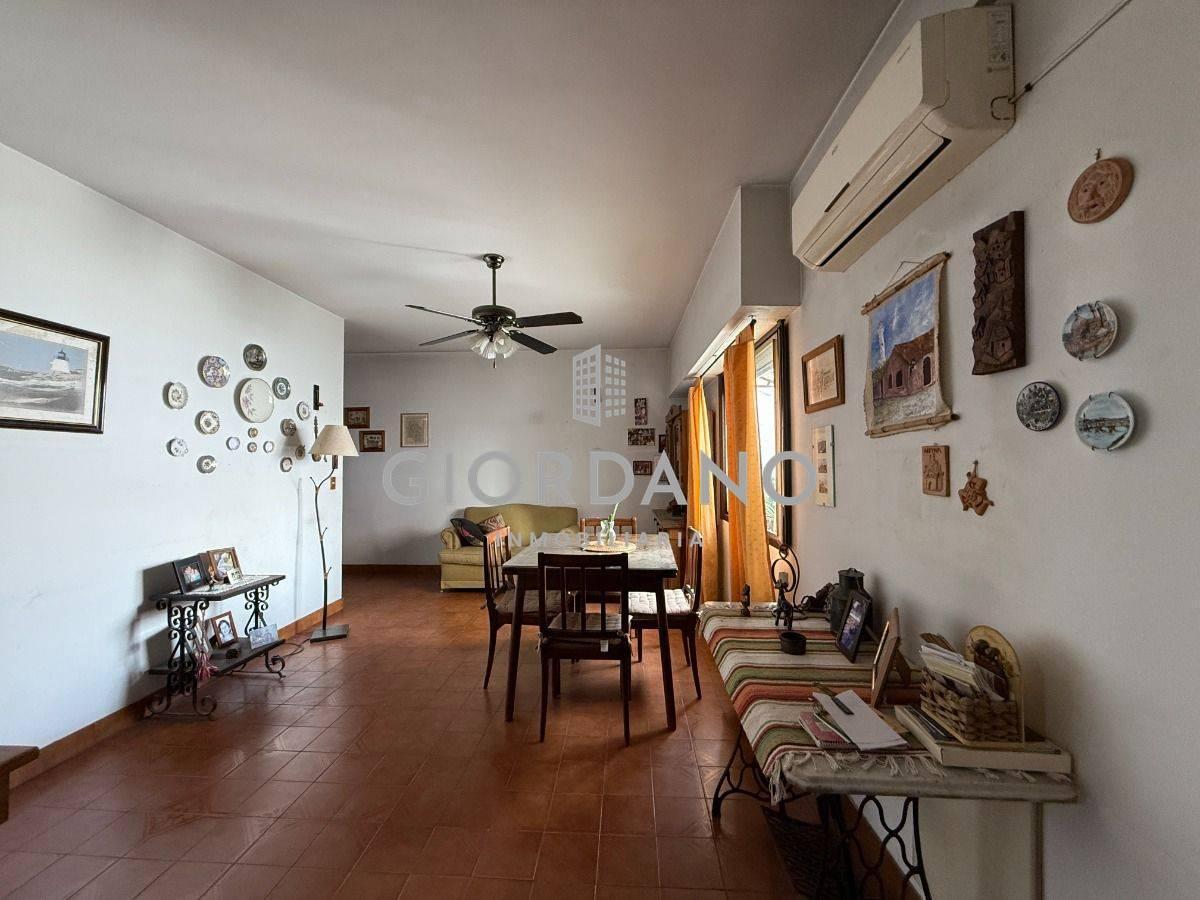 Foto de Venta departamento Castelar 3 Ambientes, imagen 1