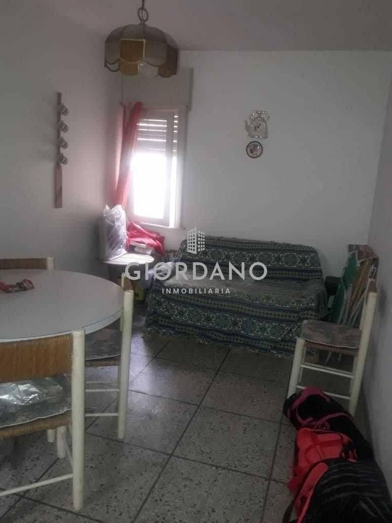 Foto de Venta departamento Santa Teresita 2 Ambientes A 1 Cuadra Del Mar., imagen 1