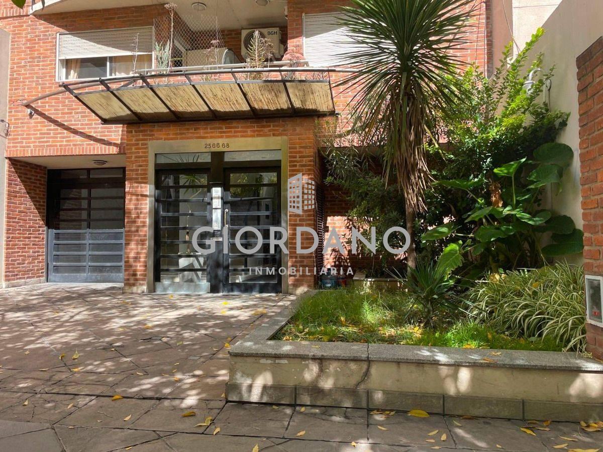 Foto de Venta departamento Castelar monoambiente con balcón, imagen 3