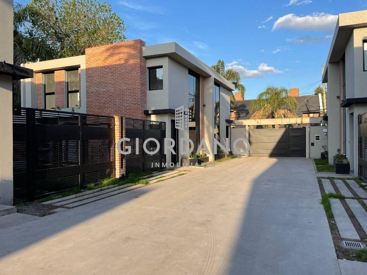 Foto de Venta Duplex Castelar 4 Ambientes, imagen 4