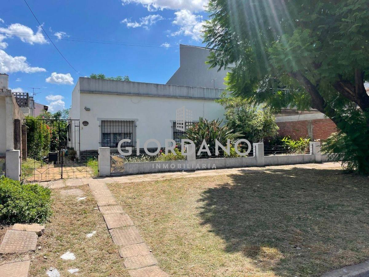 Foto de Venta Lote, Terreno, casa a refaccionar Castelar Norte Acceso Oeste, imagen 2