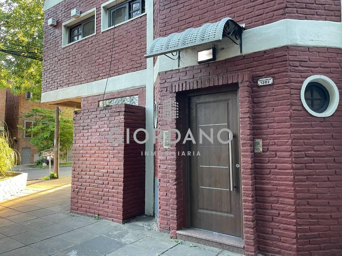 Foto de Venta Duplex Castelar 4 Ambientes, imagen 2