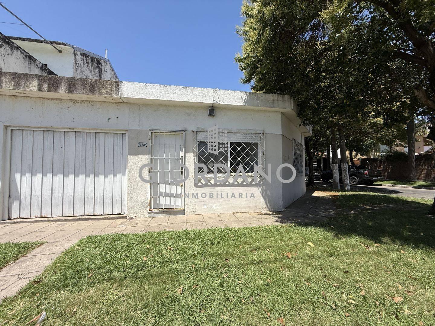 Foto de VENTA CASA 3 AMBIENTES CASTELAR, imagen 3