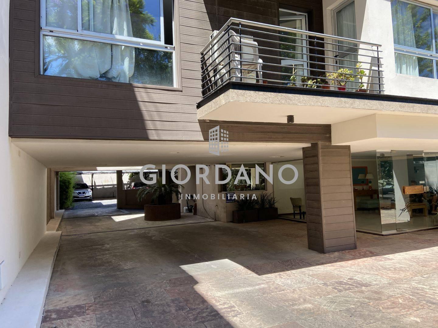 Foto de Venta departamento Castelar monoambiente con cochera, imagen 2