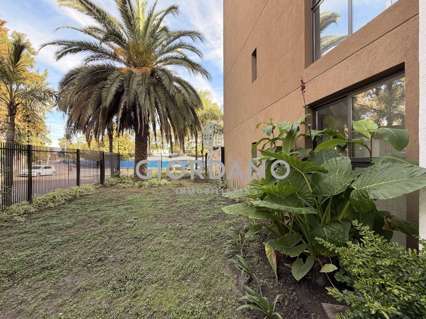 Foto de Venta departamento Ituzaingo Parque Leloir 3 ambientes con balcón y, imagen 3