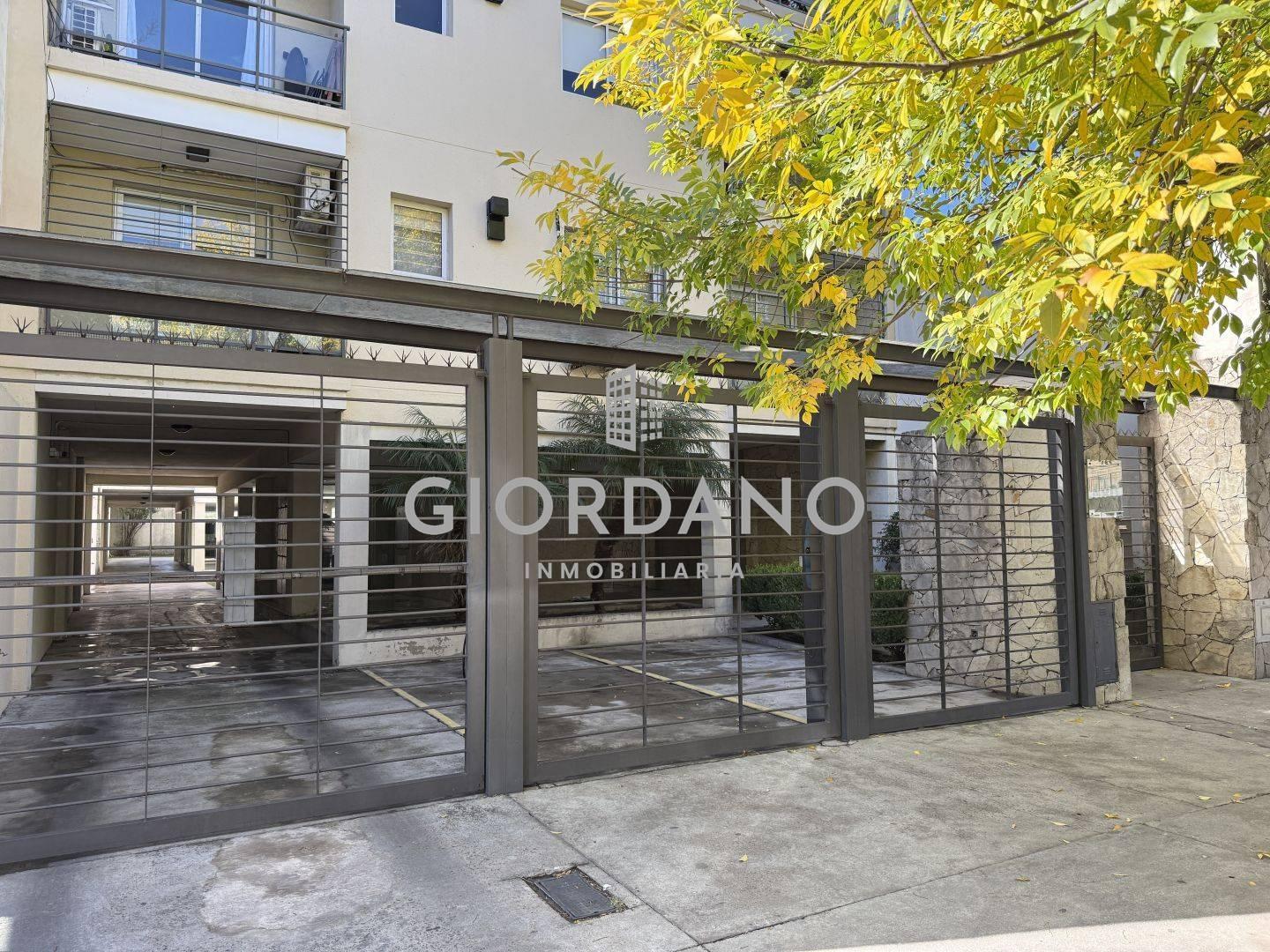 Foto de Venta departamento 2 ambientes Castelar, imagen 1