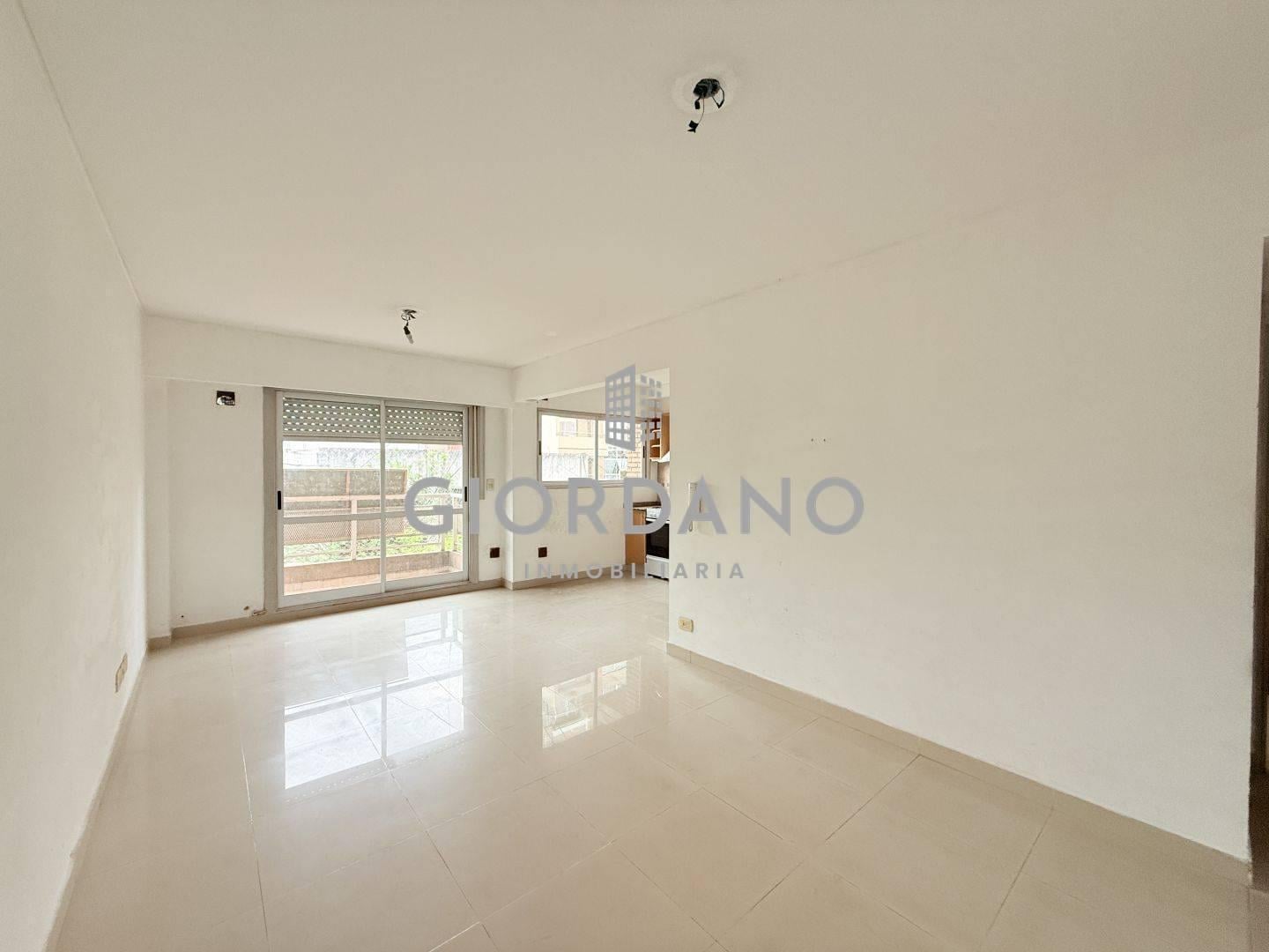 Foto de Venta de Departamento de 2 ambientes Moron, imagen 3