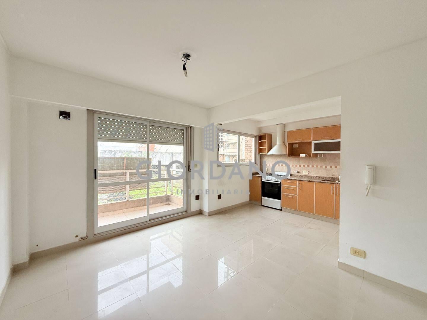 Foto de Venta de Departamento de 2 ambientes Moron, imagen 4