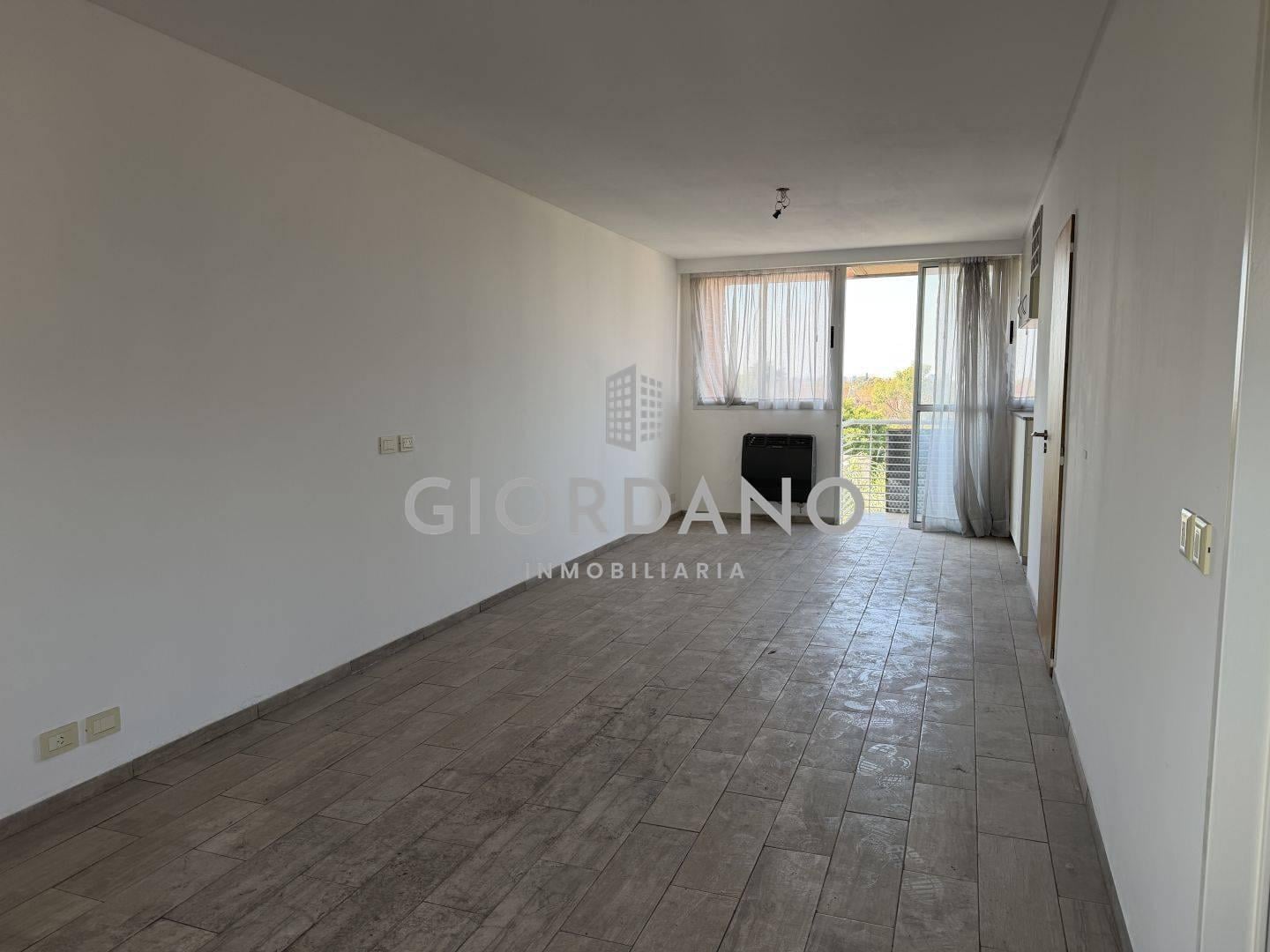 Foto de Venta departamento monoambiente Castelar, imagen 3