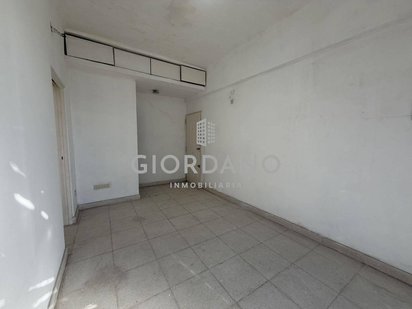 Foto de Venta Local comercial Castelar, imagen 5