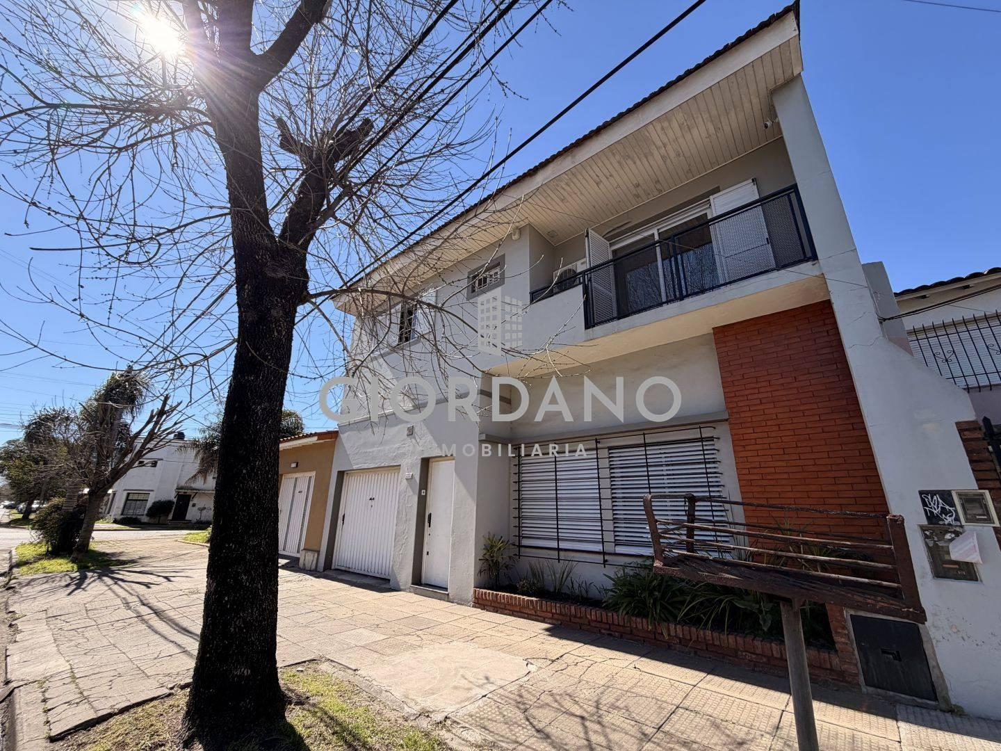 Foto de Venta casa Ituzaingo 4 ambientes, imagen 4