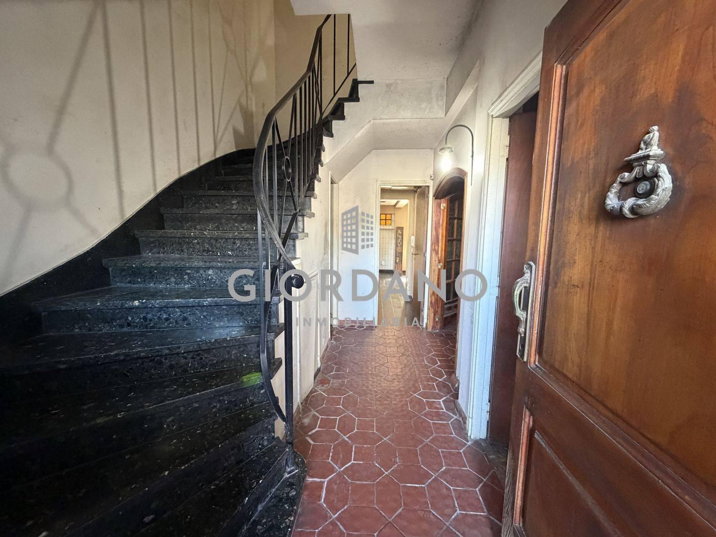 Foto de Venta Casa 6 ambientes Castelar, imagen 5