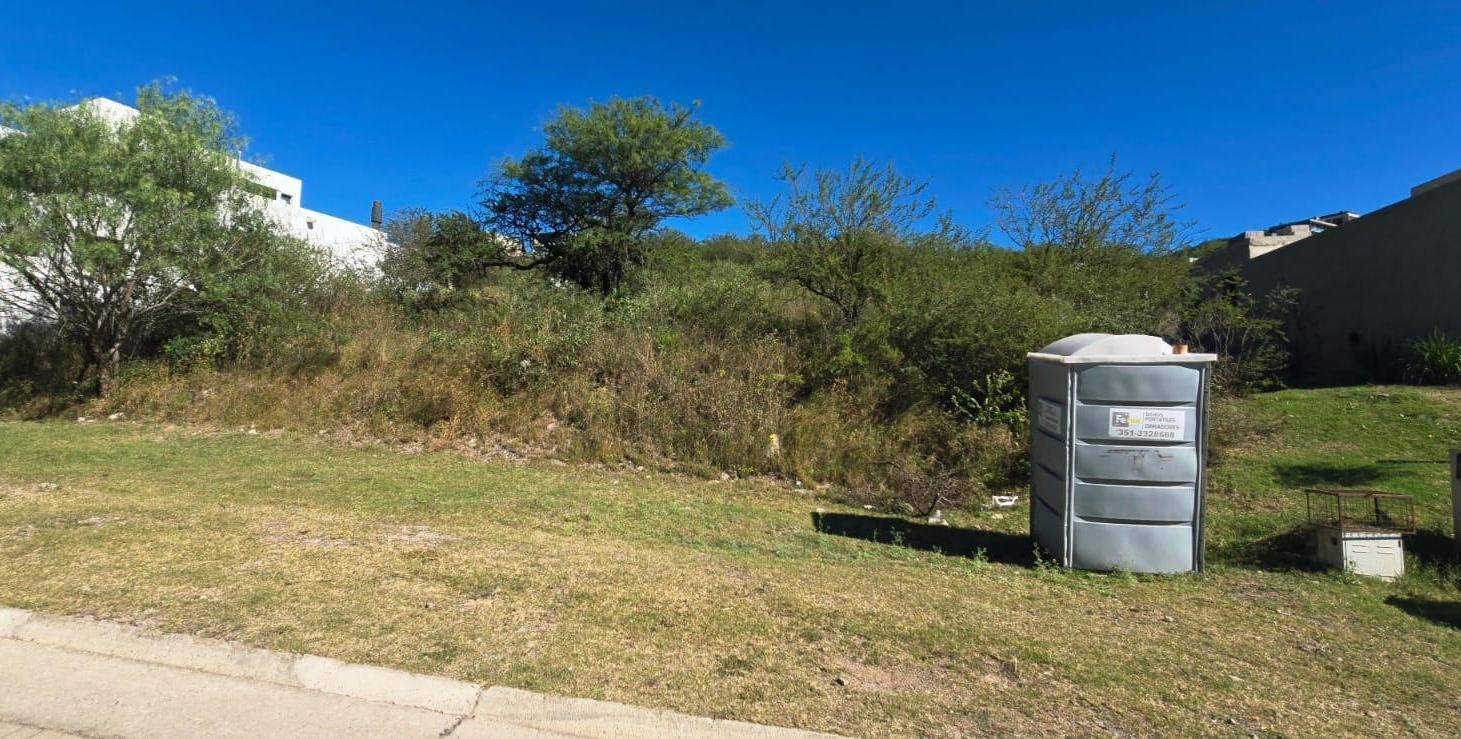 Foto de VENTA DE LOTE EN COUNTRY " LA DESEADA" - LA CALERA., imagen 2