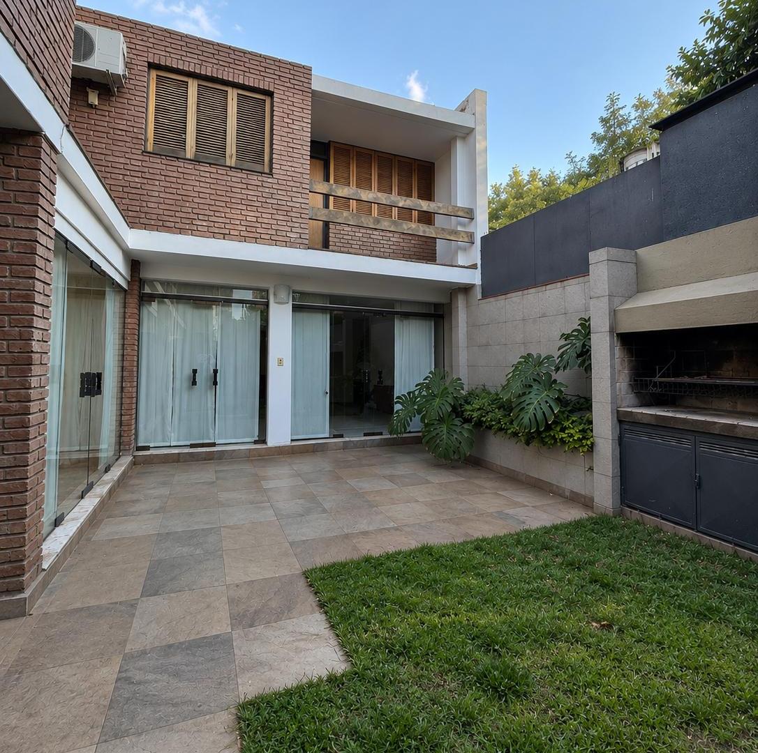 Foto de Casa Barrio Arizu 4 dormitorios, imagen 5
