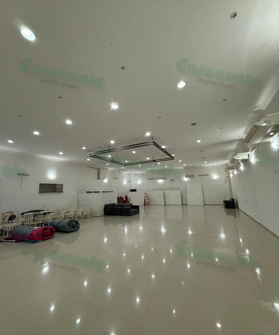 Foto de ALQUILER SALÓN DE EVENTOS / LOCAL COMERCIAL – TAPIALES CENTRO, imagen 1