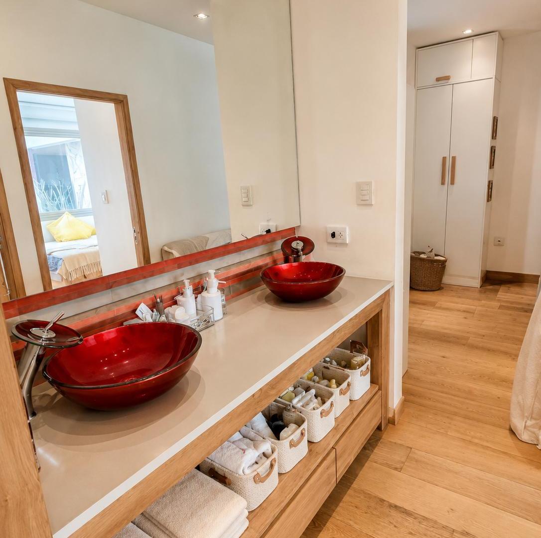 Foto de Casa Moderna 4 Dormitorios Alto Warcalde Excelente, imagen 4