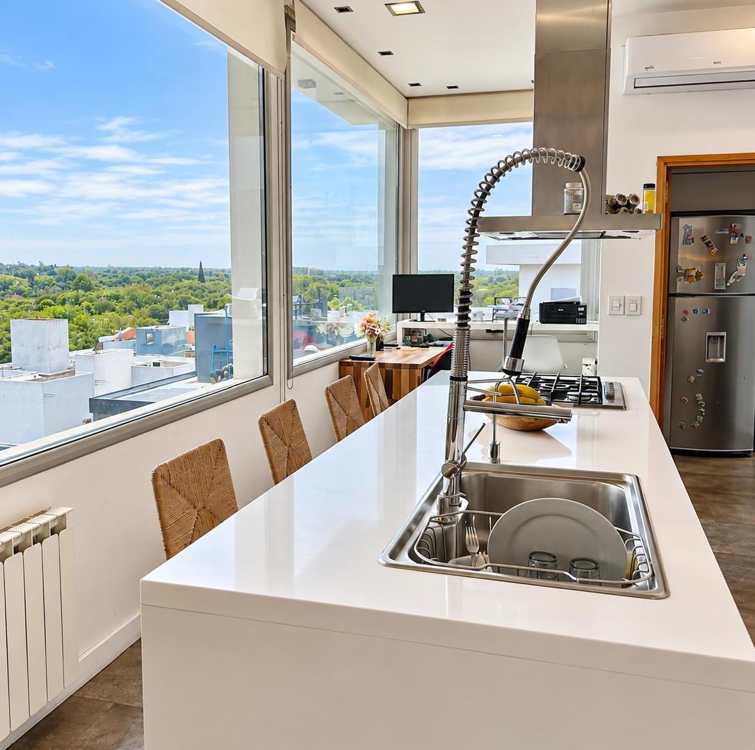 Foto de Casa Moderna 4 Dormitorios Alto Warcalde Excelente, imagen 1