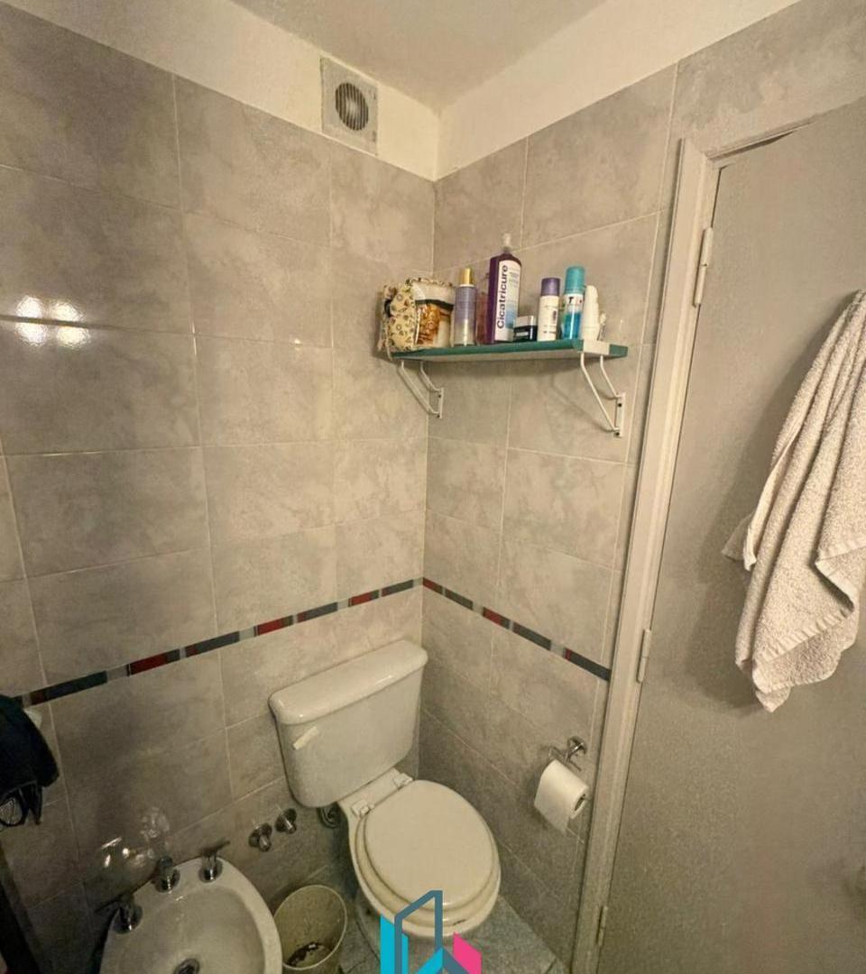 Foto de Departamento 2 ambientes reciclado con cochera – Macrocentro, imagen 4